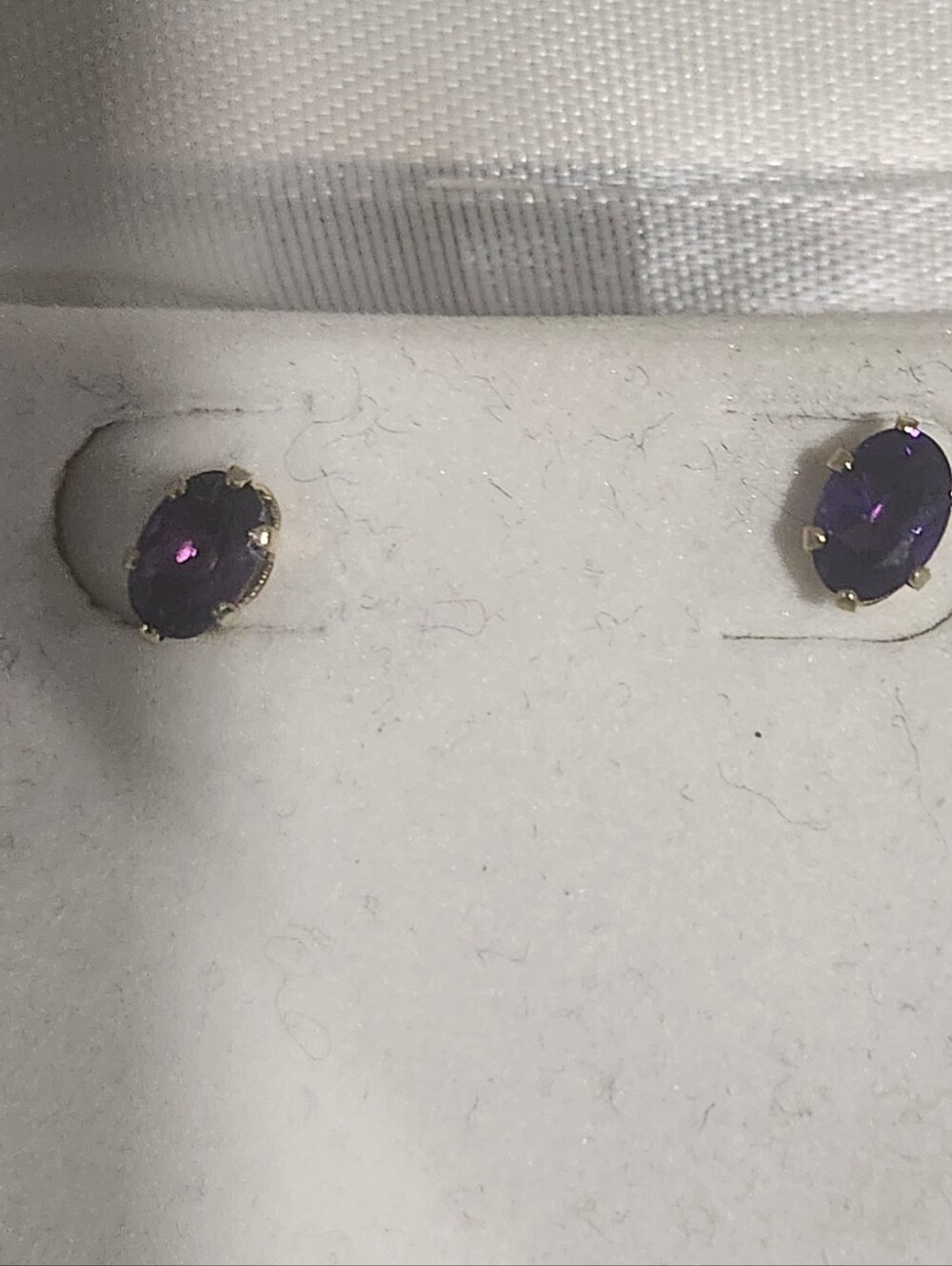 14KT Gold Amethyst Oval Stud Earrings